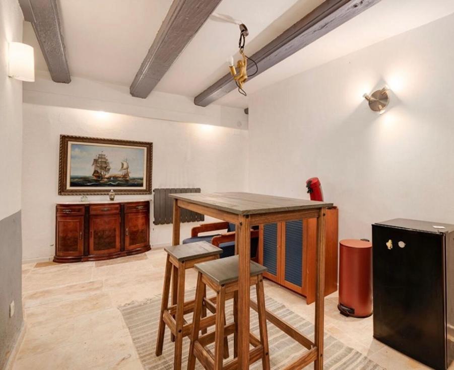 Rent Big Room With Breakfast Free In Old City Nancy Esterno foto