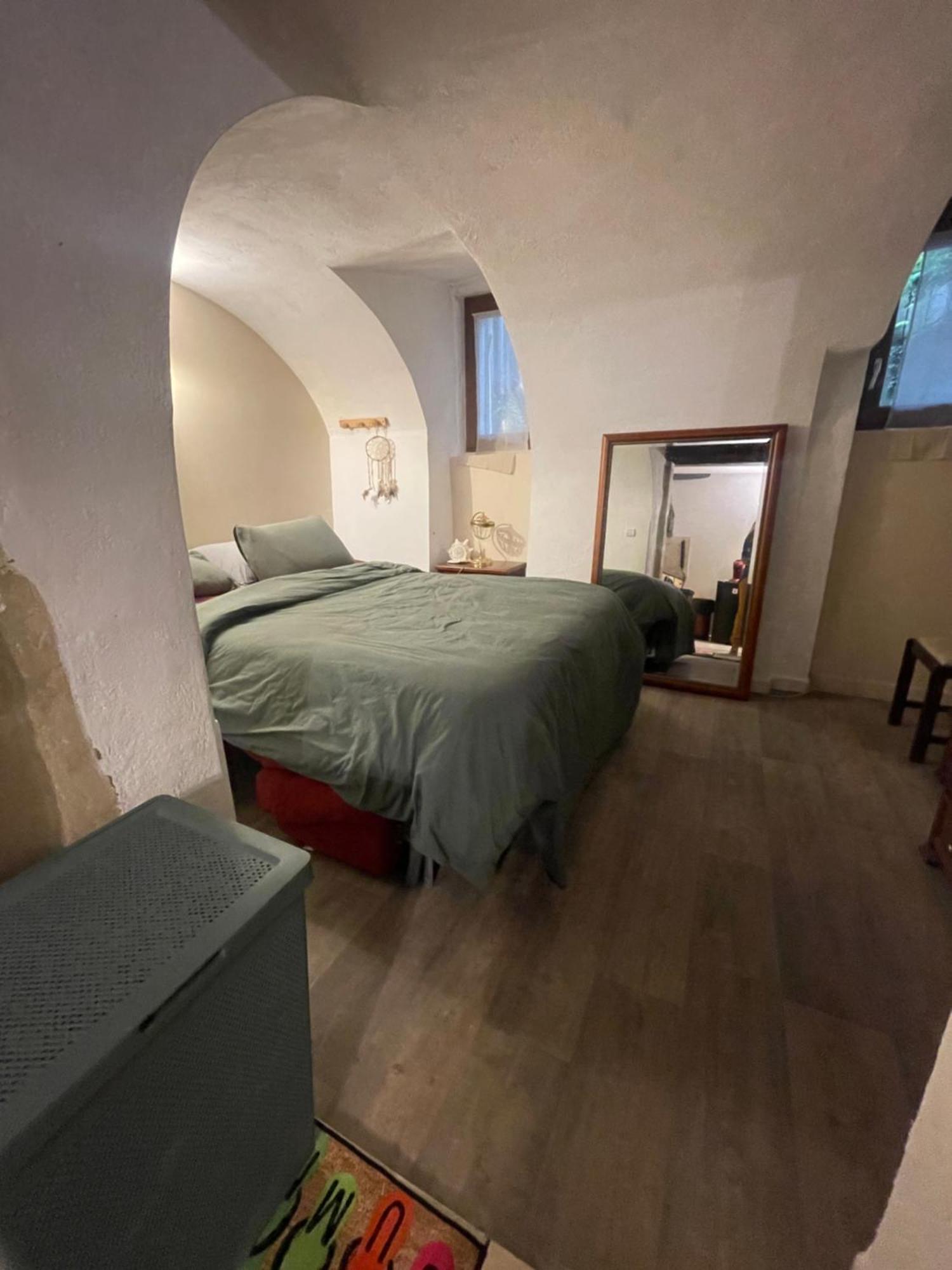 Rent Big Room With Breakfast Free In Old City Nancy Esterno foto