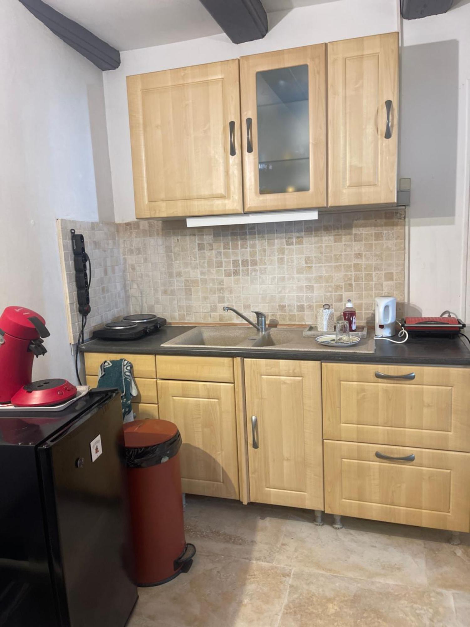 Rent Big Room With Breakfast Free In Old City Nancy Esterno foto